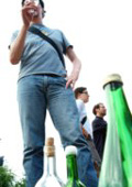 Trinkender Mann