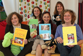v.l.: Sonja Fuchs/ENTEGA; Renate Steinhilber, Silvia Vicente, Martina Noltemeier, Katrin J&auml;nicke vom MGH; Foto: HSE