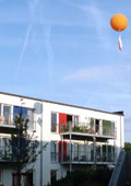 Haus mit Ballon
